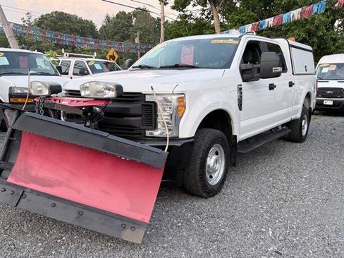 Used 2017 Ford F250 XL w/ Power Equipment Group AWD/4WD image 6