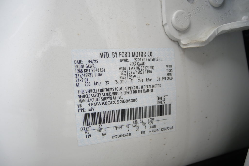 Used 2025 Ford Explorer ST w/ Sun And Sound Package AWD/4WD image 30