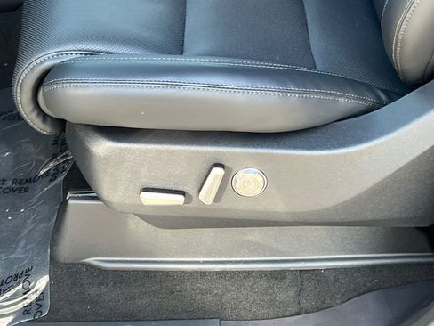 New 2026 Lincoln Navigator L Reserve image 11