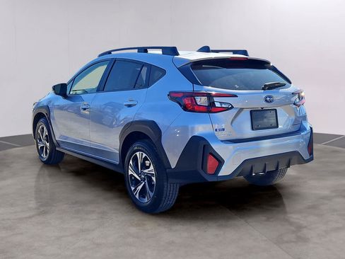 Used 2025 Subaru Crosstrek 2.0i Premium image 6
