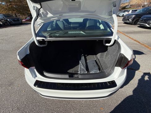 New 2026 Volkswagen Jetta SE image 15