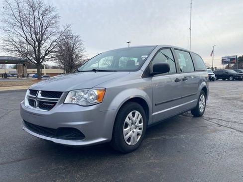 Used 2015 Dodge Grand Caravan American Value Package image 14