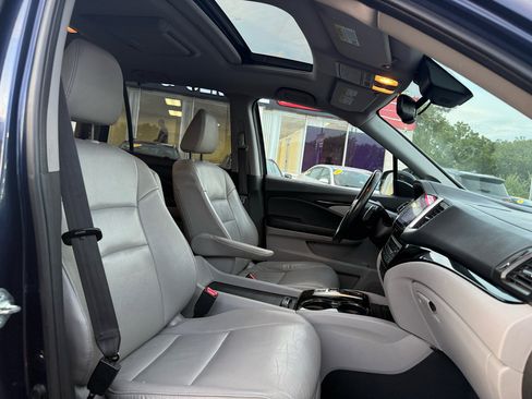Used 2016 Honda Pilot Touring image 19