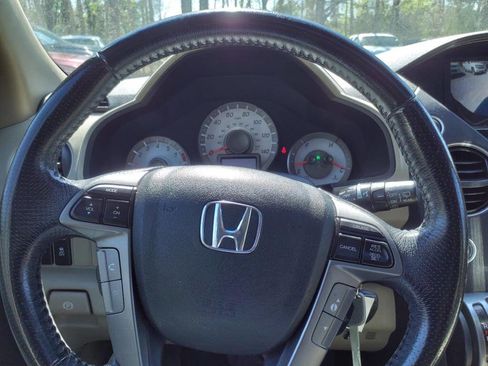 Used 2012 Honda Pilot Touring image 18