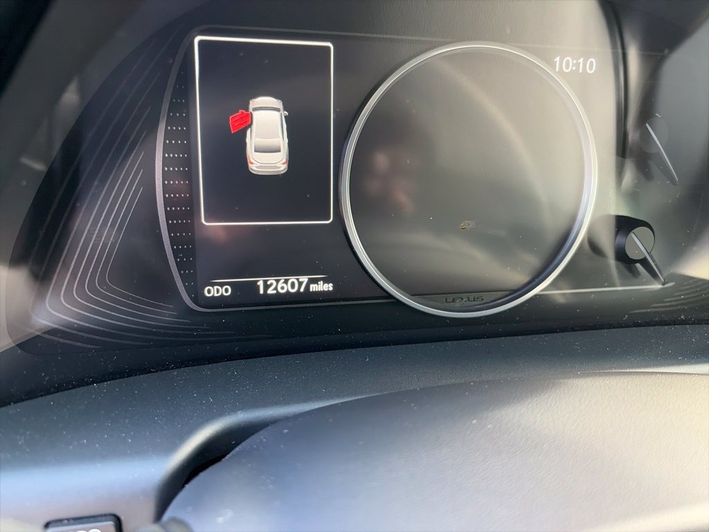 Used 2025 Lexus ES 300h w/ Accessory Package (Z2) FWD image 11