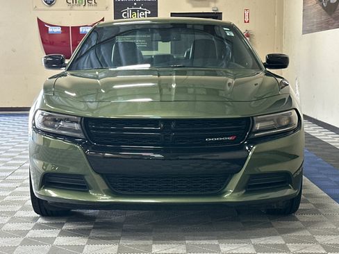 Used 2019 Dodge Charger SXT w/ Plus Group RWD image 9