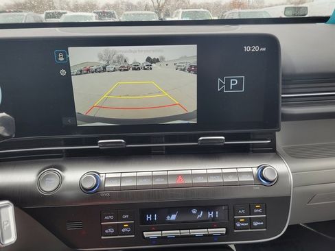 Used 2025 Hyundai Kona SEL image 15