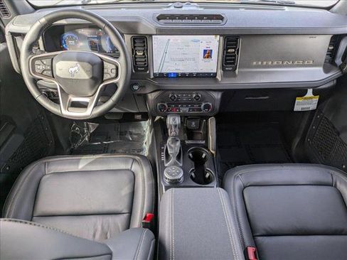 New 2025 Ford Bronco Badlands image 15
