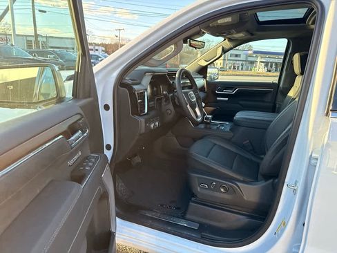 New 2026 GMC Sierra 1500 Denali w/ Denali Reserve Package image 13