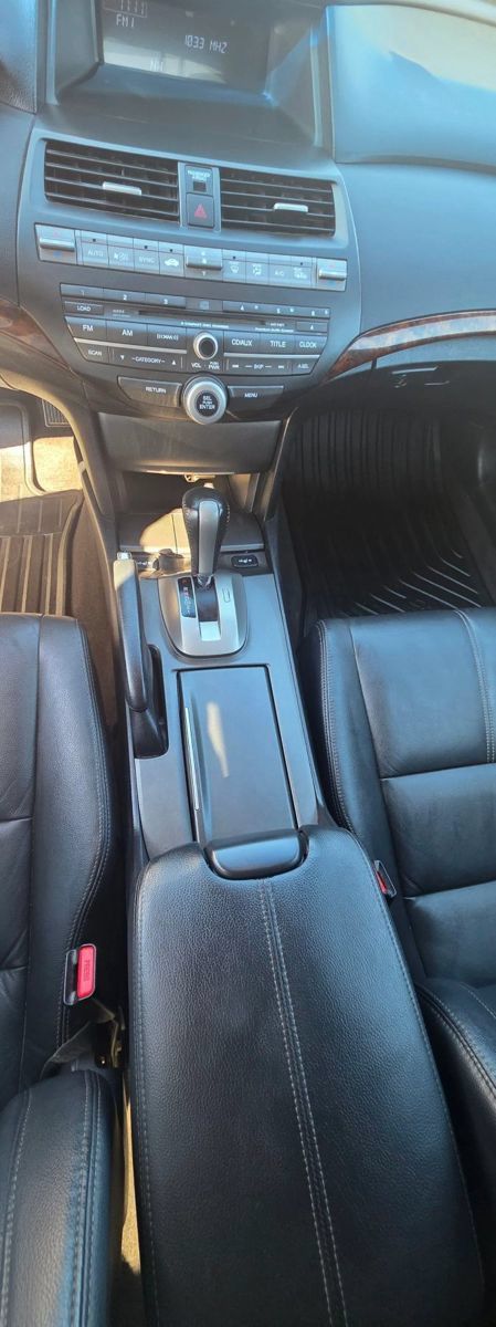Used 2012 Honda Crosstour EX-L image 19