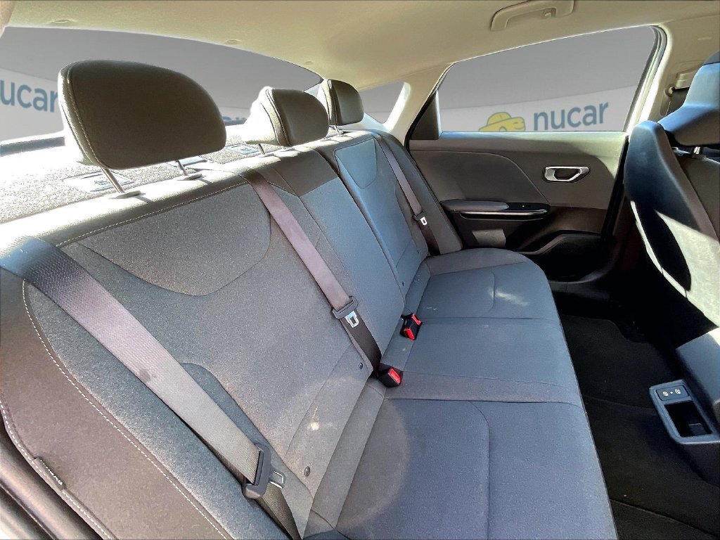 Used 2026 Kia K4 FWD image 15