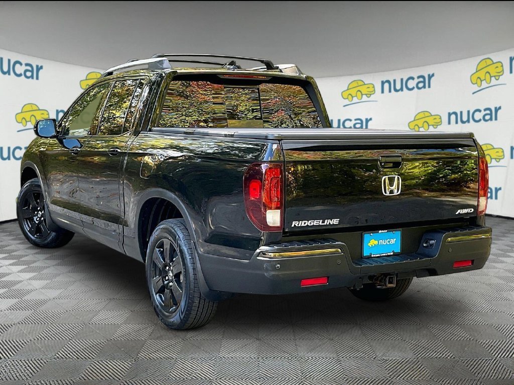 Used 2017 Honda Ridgeline Black Edition image 4