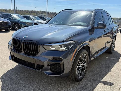 Used 2022 BMW X5 xDrive40i w/ M Sport Package image 8