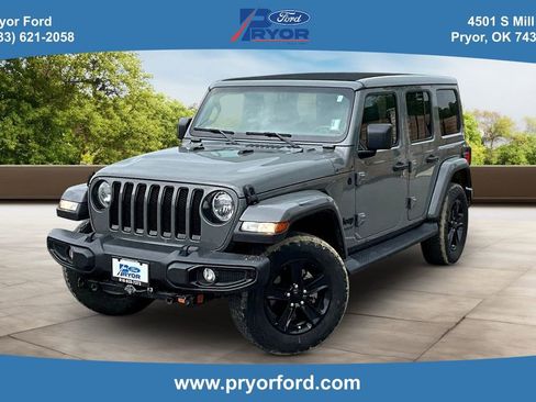 Used 2021 Jeep Wrangler Unlimited Sahara AWD/4WD image 1