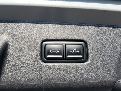 New 2026 Kia Carnival EX FWD image 7