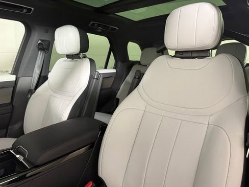 New 2026 Land Rover Range Rover Sport Dynamic SE AWD/4WD image 15