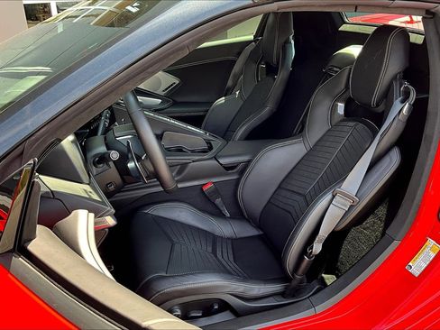 Used 2021 Chevrolet Corvette Stingray Premium Conv w/ Z51 Performance Package image 25