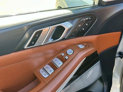 Used 2023 BMW X7 M60i w/ Executive Package AWD/4WD image 28