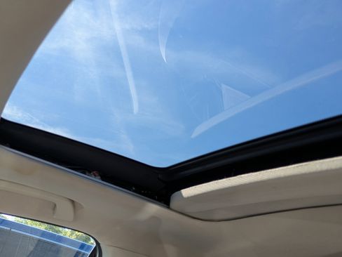 Used 2012 Honda CR-V EX-L image 25
