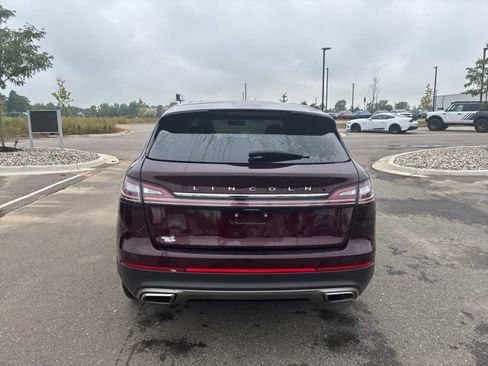 Used 2023 Lincoln Nautilus Reserve AWD/4WD image 5