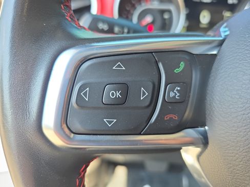 Used 2022 Jeep Wrangler Unlimited Rubicon w/ LED Lighting Group AWD/4WD image 15