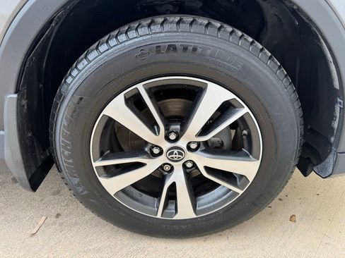 Used 2017 Toyota RAV4 XLE w/ Protection Package AWD/4WD image 8