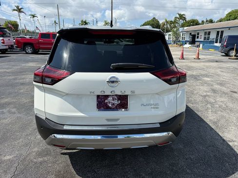Used 2021 Nissan Rogue Platinum AWD/4WD image 7