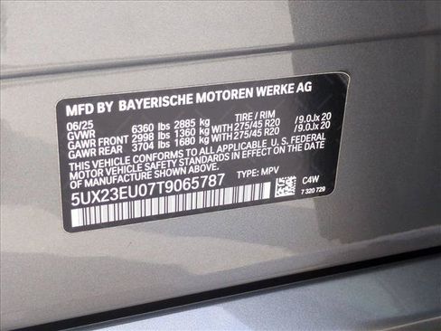 Used 2026 BMW X5 xDrive40i w/ M Sport Package AWD/4WD image 28