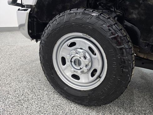 Used 2022 Ford F250 XL w/ Power Equipment Group AWD/4WD image 35