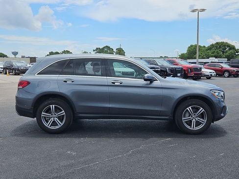 Used 2022 Mercedes-Benz GLC 300 image 7