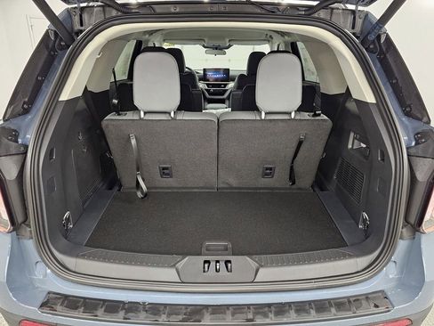 New 2026 Ford Explorer Active w/ Active Comfort Package AWD/4WD image 23