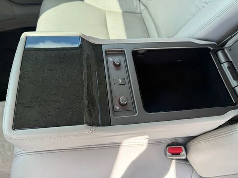 Used 2012 Lexus LS 460 AWD w/ Luxury Value Edition image 27