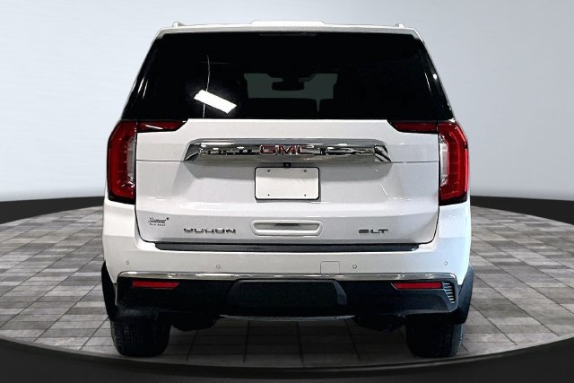 Used 2021 GMC Yukon SLT w/ Rear Media and Nav Package AWD/4WD image 6