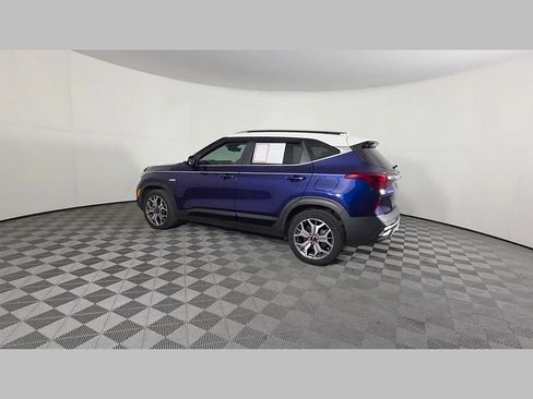 Used 2021 Kia Seltos S AWD/4WD image 45