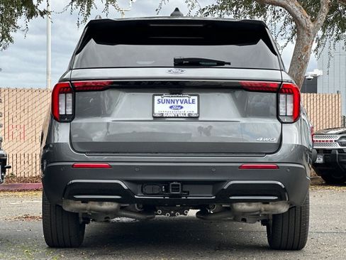 New 2026 Ford Explorer ST-Line w/ ST-Line Street Pack AWD/4WD image 6