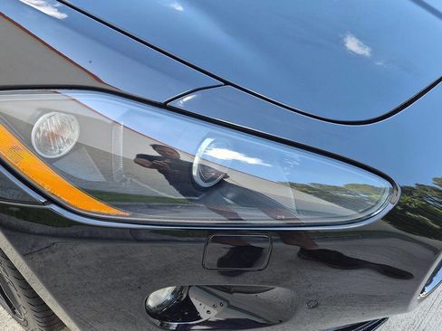 Used 2012 Maserati GranTurismo S RWD image 11