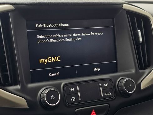 Used 2020 GMC Terrain Denali w/ Denali Premium Package image 16