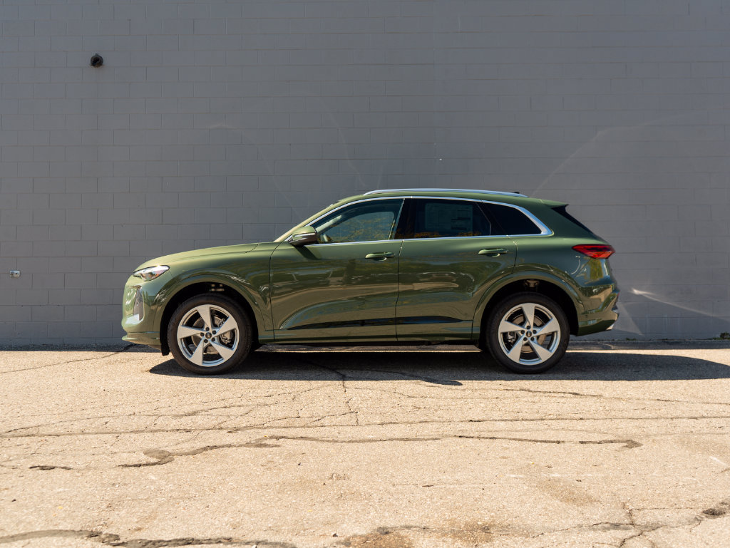 New 2026 Audi Q5 Premium Plus AWD/4WD image 3