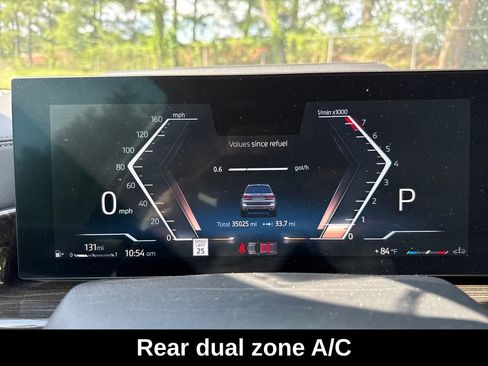 Used 2024 BMW X7 xDrive40i AWD/4WD image 18