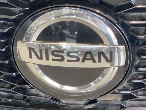 Used 2020 Nissan Rogue Sport SV w/ All-Weather Package AWD/4WD image 10