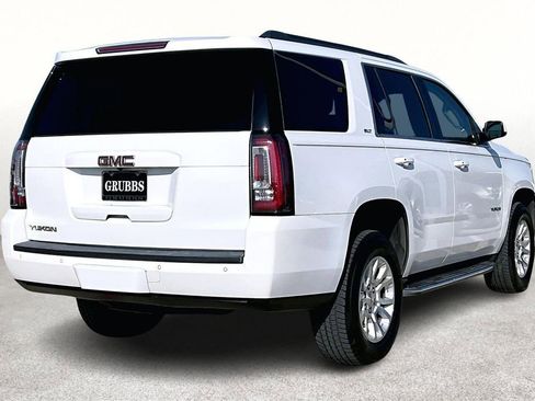Used 2017 GMC Yukon SLT image 15