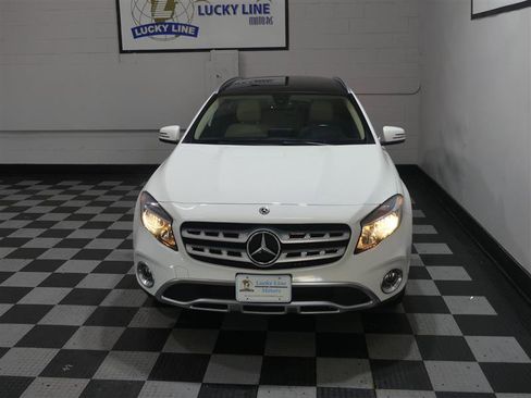 Used 2019 Mercedes-Benz GLA 250 4MATIC image 3