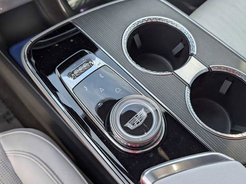 Used 2024 Cadillac Lyriq Sport image 20