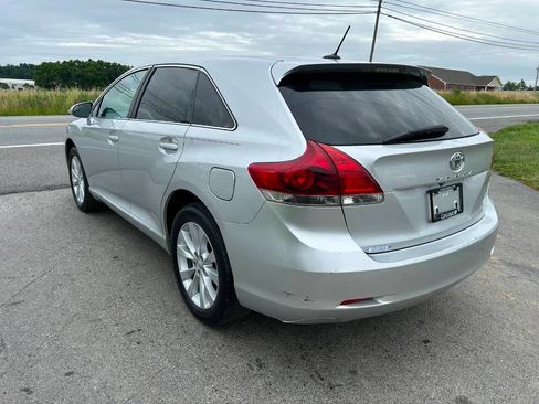 Used 2014 Toyota Venza LE AWD/4WD image 9