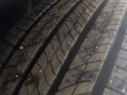 New 2026 Chevrolet Trax LT w/ Sunroof Package image 36