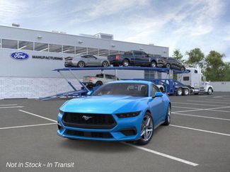 New 2026 Ford Mustang Coupe video 2