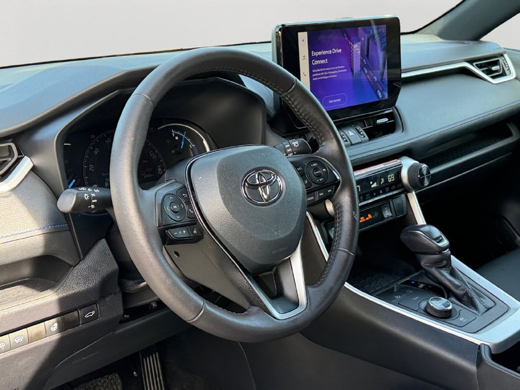 Used 2024 Toyota RAV4 XSE w/ Weather Package AWD/4WD image 18