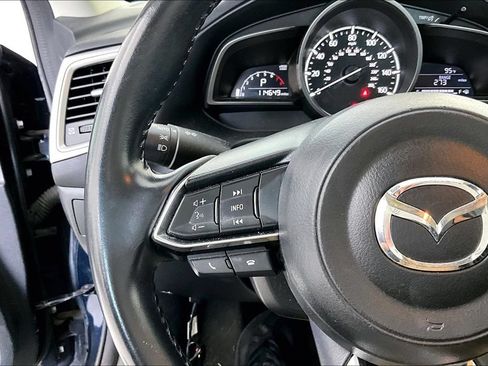 Used 2017 MAZDA MAZDA3 Touring FWD image 15