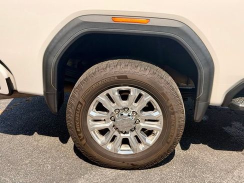 Used 2021 GMC Sierra 2500 Denali w/ Denali Ultimate Package AWD/4WD image 30