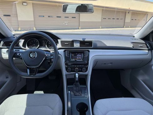 Used 2016 Volkswagen Passat 1.8T S FWD image 14